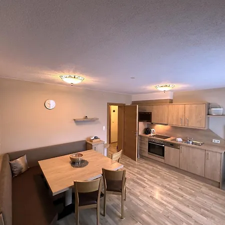 Oskar Apartman